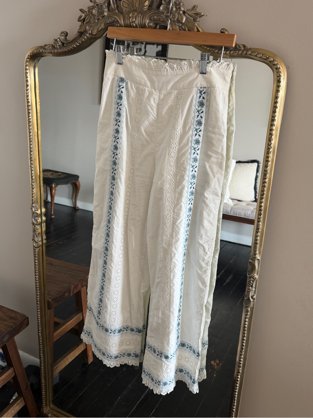 Sézane x Andion Embroidered White Wide-Leg Cotton Pants with Blue Trim